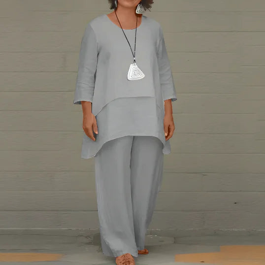 Luxurious Women's Two-Piece Set with Wide-Leg Pants